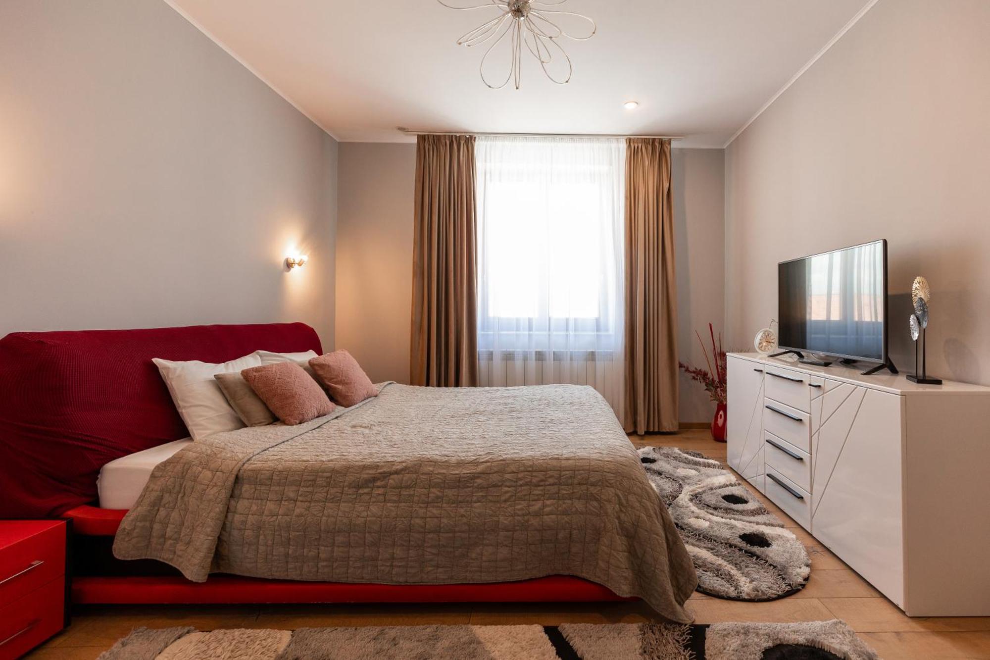 Salt Orchid Central Apartment Turda Exterior photo